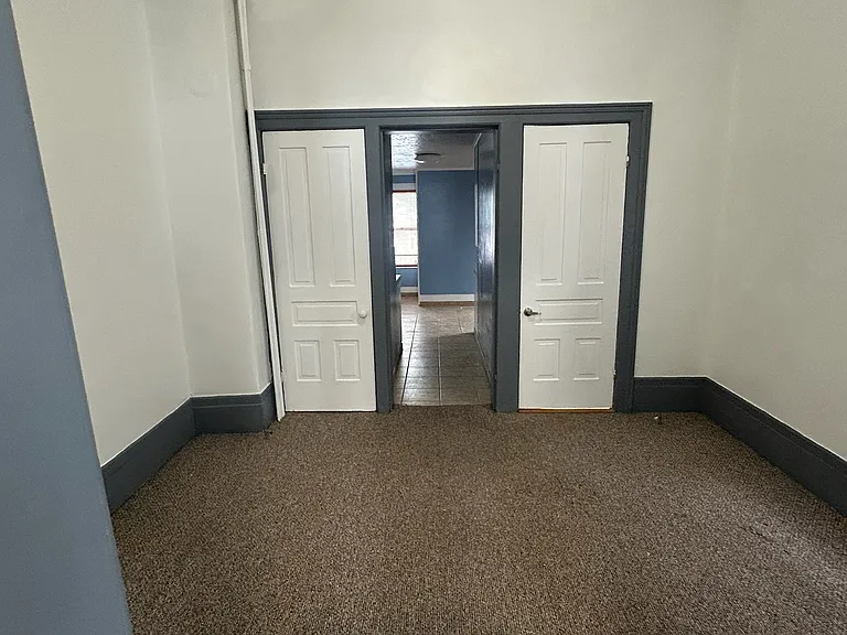 165 E Main St #1 — Photo 5