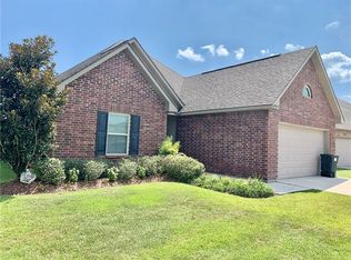 69017 Taverny Ct, Madisonville, LA 70447