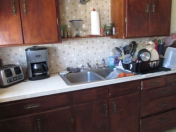 5th image of 212 Cottonwood Dr