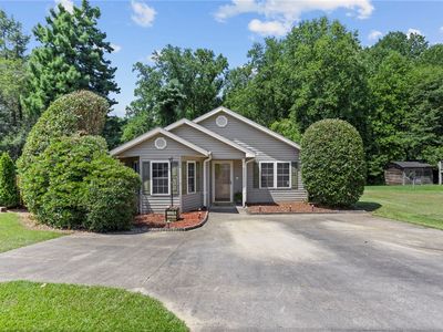 114 Darleen Ave, Easley, SC, 29640