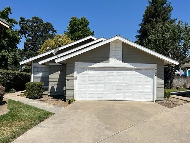 1st image of 2341 N Sea Ct