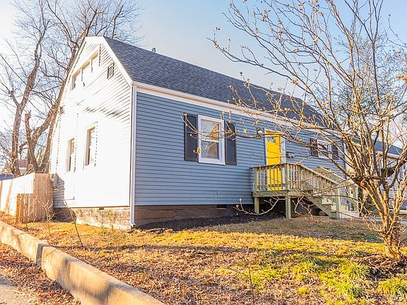 3rd image of 1515 Willis St