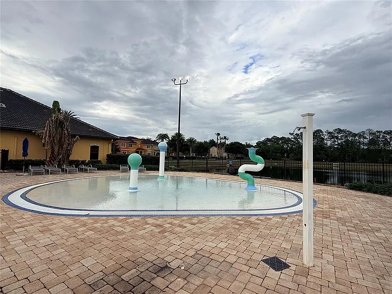 8977 Bismarck Palm Rd — Photo 20