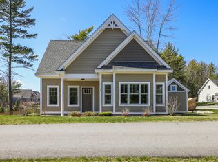 2 Sunrise Ln #2, Kennebunkport, ME 04046