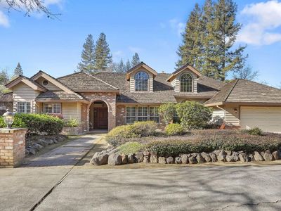 6121 Palm Dr, Carmichael, CA, 95608