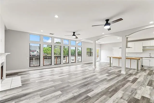 101 Marina Dr — Photo 5