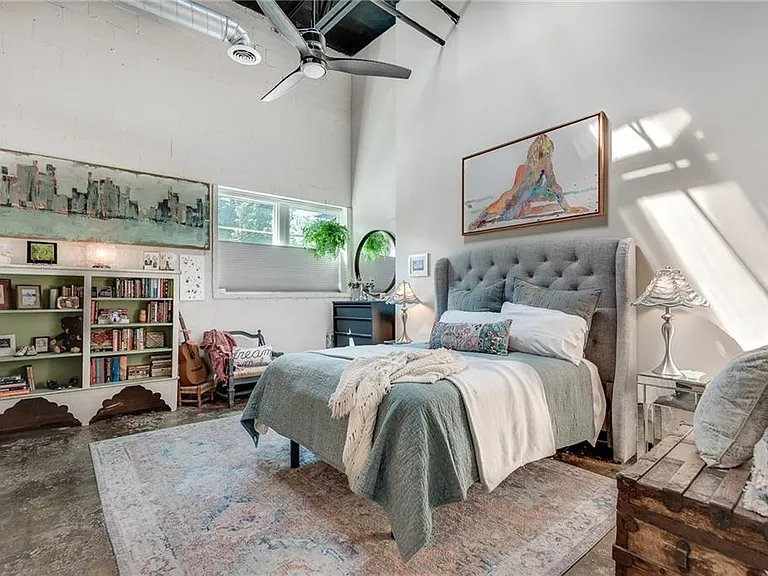 5200 Peachtree Rd #1101 — Photo 3