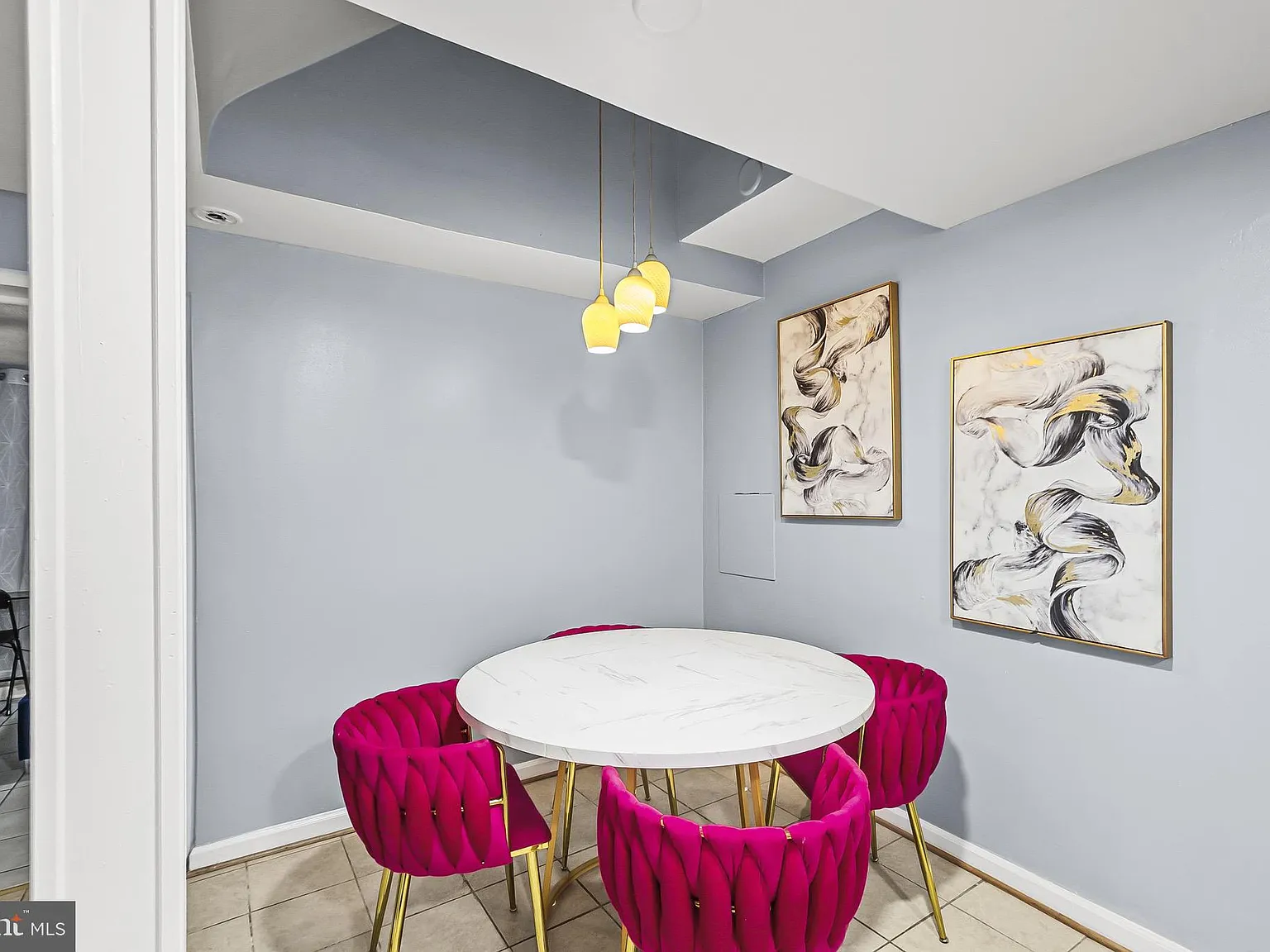 1 bed, 2224 sqft, $1,700 — Photo 2