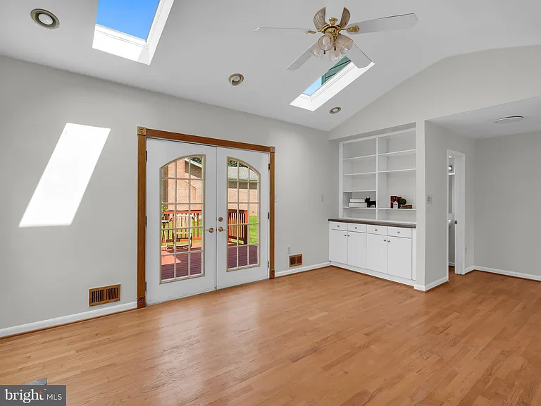 11700 Tifton Dr — Photo 5