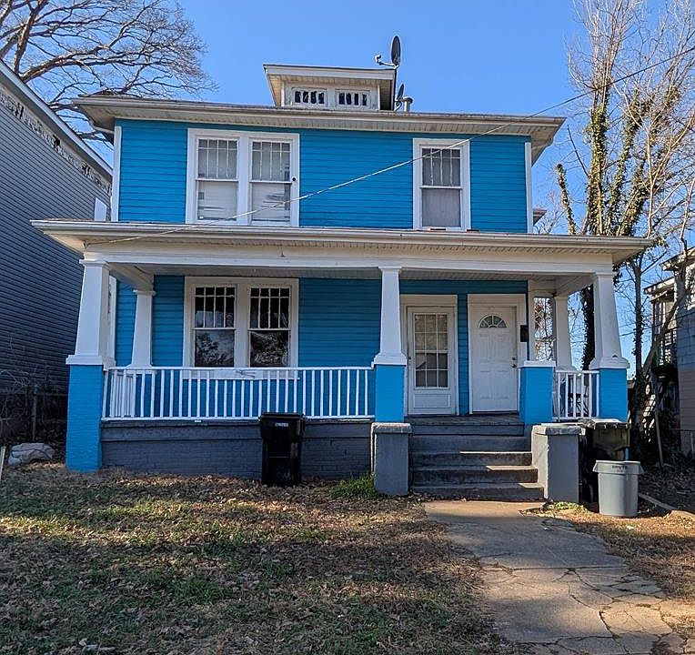 1st image of 884 Grove St