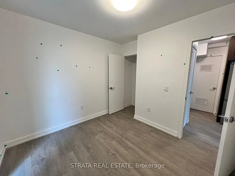 172 Clonmore Dr #12 — Photo 7