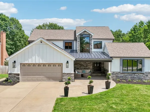 1711 Sturbridge Dr, Sewickley, PA 15143