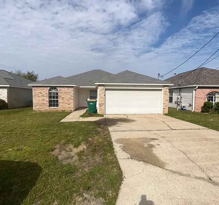 953 Southern Oaks Ct