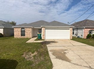 953 Southern Oaks Ct, Fort Walton Beach, FL 32547