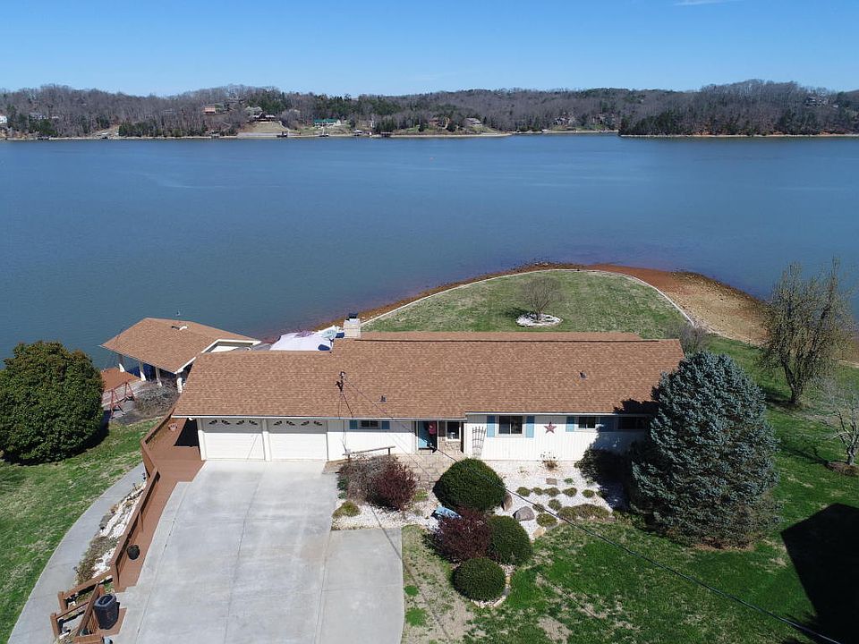 1st image of 3865 Sandy Shore Dr