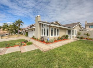 5581 Pineridge Dr, La Palma, CA 90623