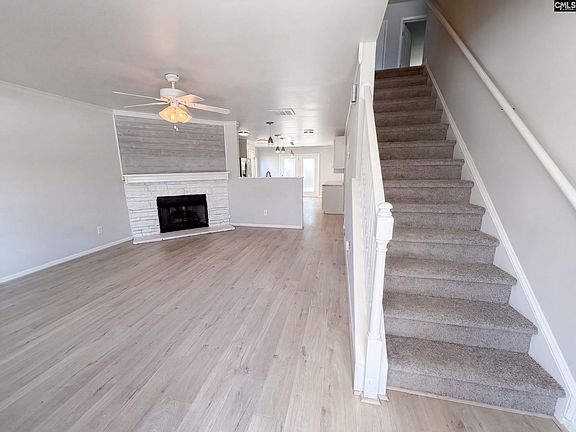 3rd image of 126 Red Pine Dr