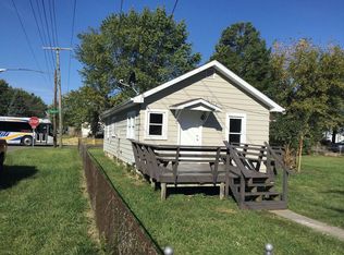 2826 S Hackley St, Muncie, IN 47302