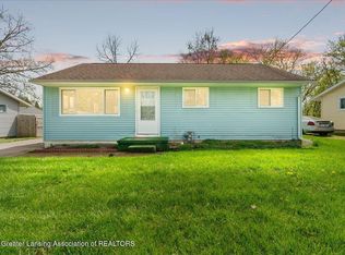 2119 Ferrol St, Lansing, MI 48910