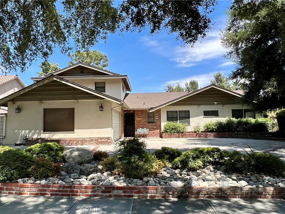 1st image of 1236 Loma Sola Ave