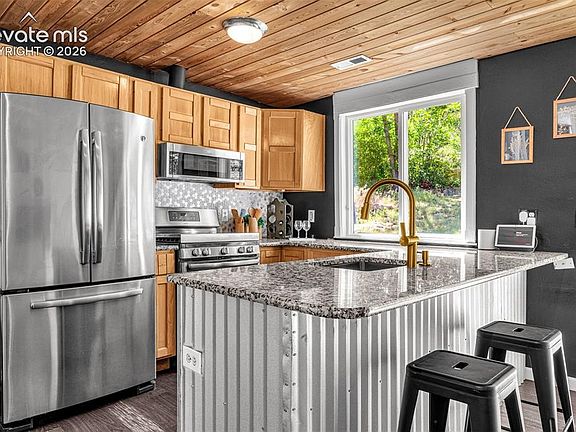 5th image of 1608 Highland Way