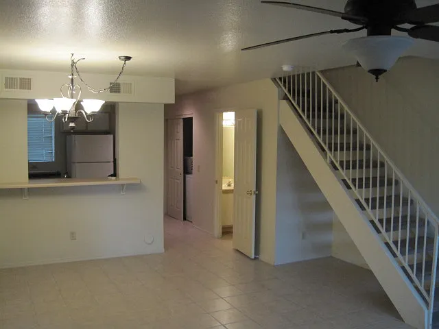 715 S Extension Rd #25 — Photo 2