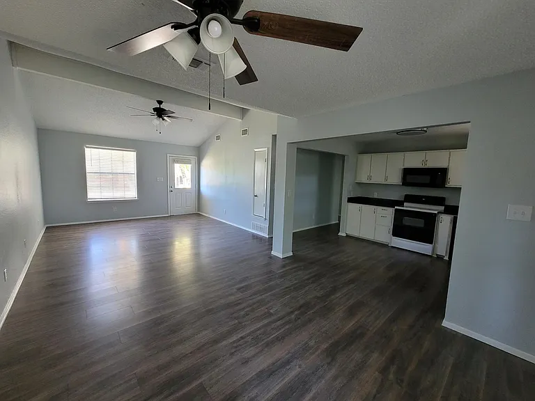 1701 Saddle Rd — Photo 5