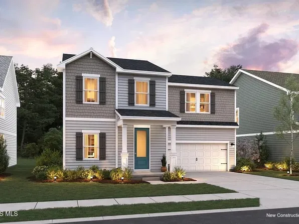 949 Creekside Ln, Bowling Green, OH 43402