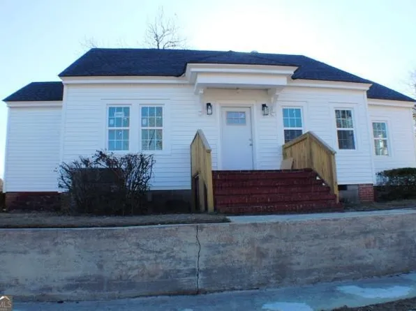 1007 Burch St, Cadwell, GA 31009