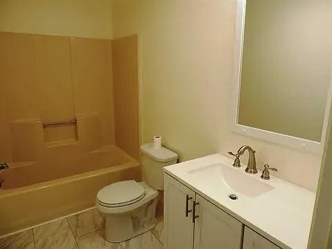 2 bed, 1000 sqft, $2,500 — Photo 1