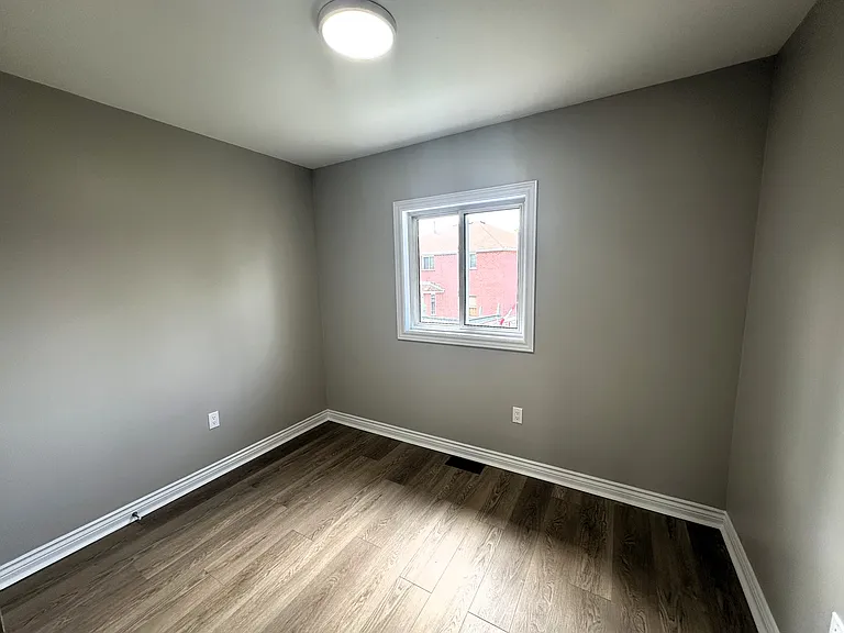 67 Russell Hill Dr #1 — Photo 24
