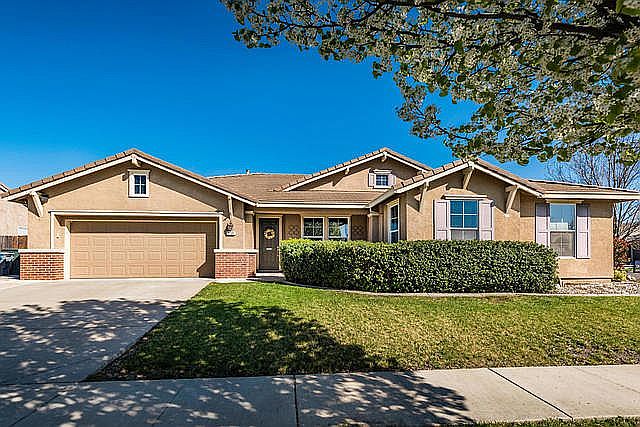 1st image of 2131 Lindenmeir Dr