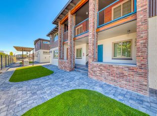 390 S Maryland Pkwy, Las Vegas, NV 89101