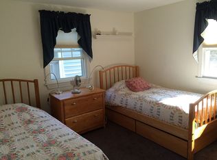 81 Lighthouse Ln, Mashpee, MA 02649