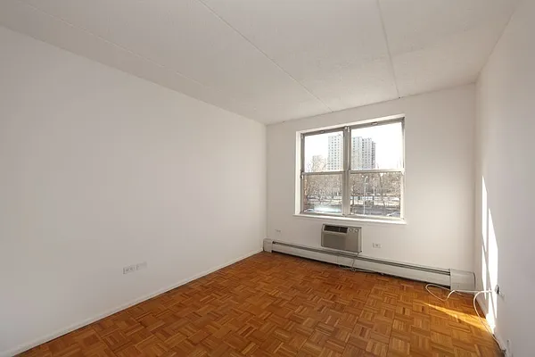Rented by Manhattan Skyline | media 2
