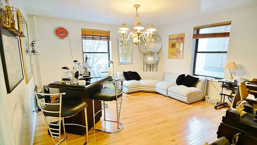 1st image of 573 Isham St APT 26