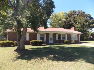 213 Tracy Ter, Warner Robins, GA 31088