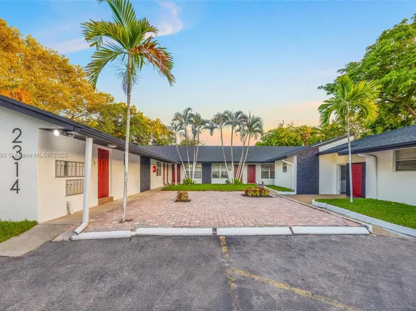 2314 Polk St, Hollywood, FL 33020