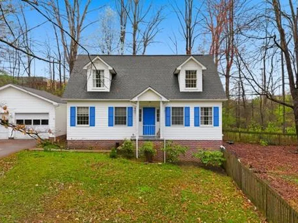 17611 Mahogany Dr, Abingdon, VA 24210