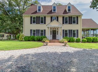 15101 Branders Bridge Rd, Chester, VA 23831
