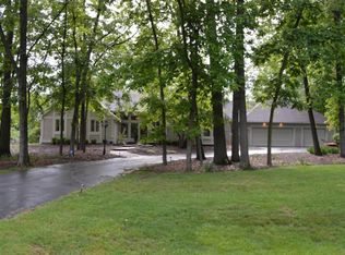 445 Retreat Ln W, Powell, OH