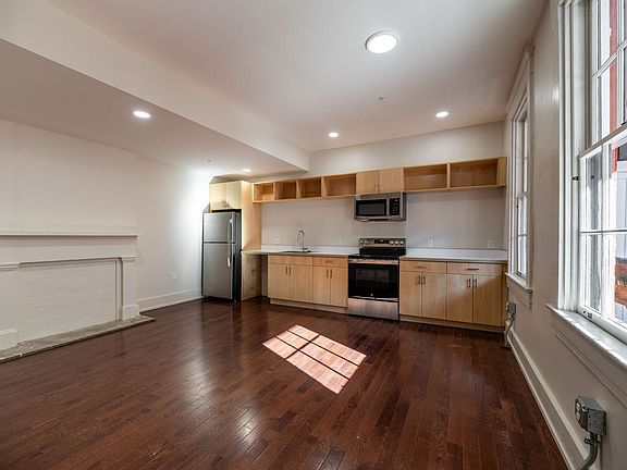 3rd image of 56 E McMicken Ave APT 3