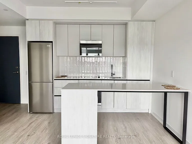 2485 Eglinton Ave W #618 — Photo 6