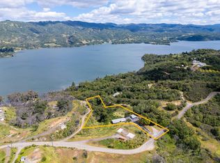 5791 Lake Ridge Rd, Ukiah, CA 95482