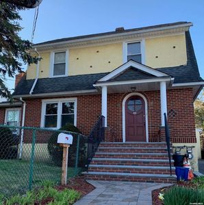 38 3rd Street, Glen Cove, NY, 11542