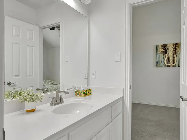 5920 Humber Ln — Photo 21