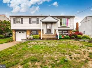 2600 Pettit Rd, Pennsauken, NJ 08109