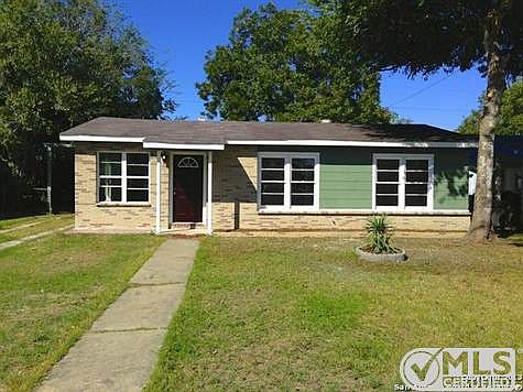 1st image of 131 Killarney Dr