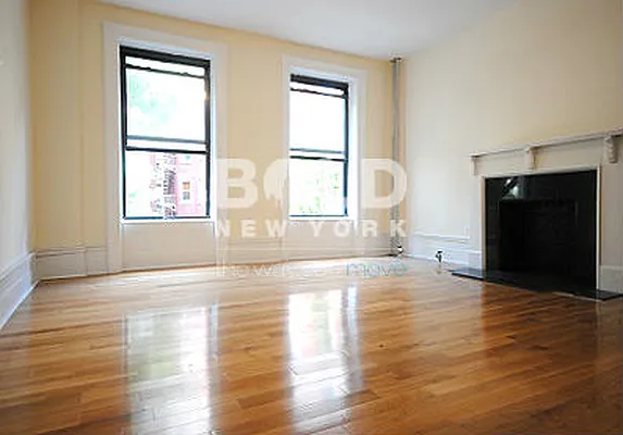 Rented by Bold New York | media 21