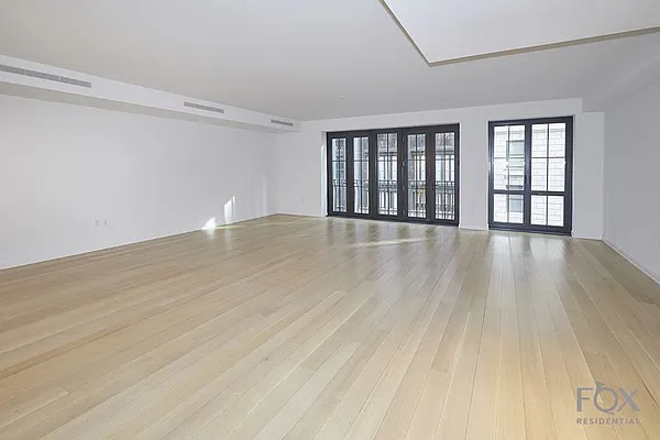 Rented by Fox Residential Group | media 9